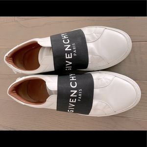 Givenchy Logo Strap Sneakers